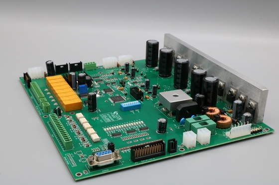 Un buon prezzo. Fabbricante di circuiti stampati a rotazione rapida SMT ENIG Verde Venduto Maschera in linea