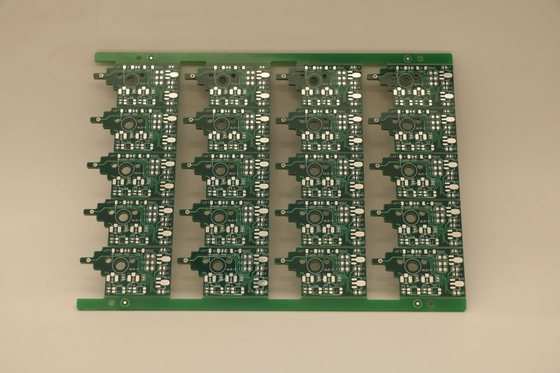Un buon prezzo. FR4 4Layer 1.6mm Rame 1OZ PCBA Verde Soldermask SMT Circuito elettronico stampato in linea